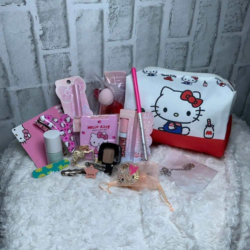 Hello Kitty Beauty Bundle